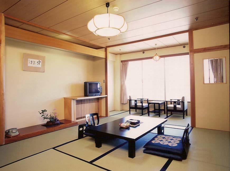 Ryotsu Yamaki Hotel Sado Екстериор снимка
